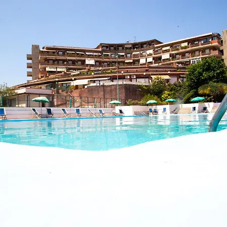 Sicilya Апартаменты Джардини-Наксос